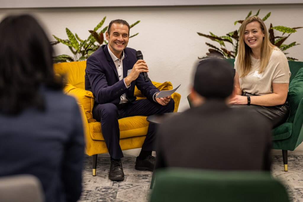 Moderiertes Gespräch vor Publikum – Soft-Skills-Training bei MODUL TRAINING